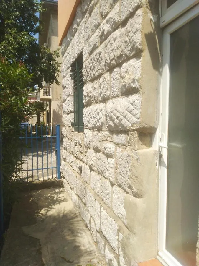 Apartman Doris 2 0*, Rijeka