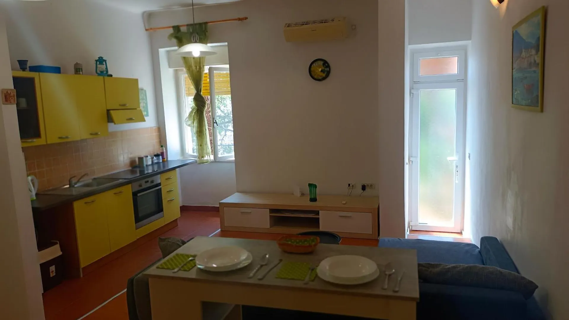 Apartman Doris 2